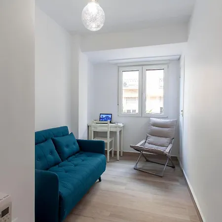 Flat 3 Bedroom In Extramurs Валенсия