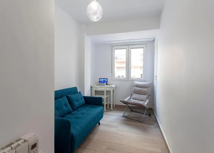 Flat 3 Bedroom In Extramurs Valenza
